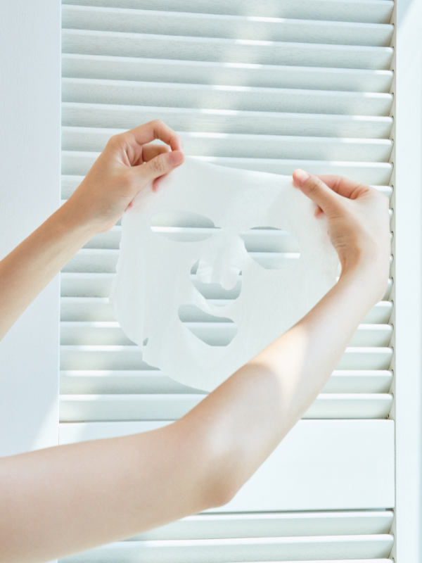 SKIN1004 Madagascar Centella Tone Brightening Glow Mask 25ml